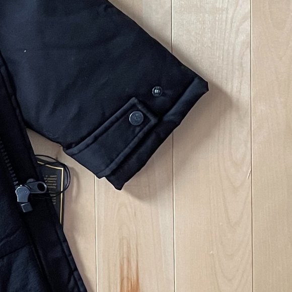 Women's Winter Parka - Picture 11 of 11